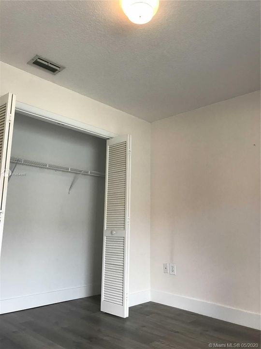 Recently Rented: $1,700 (2 beds, 2 baths, 1150 Square Feet)