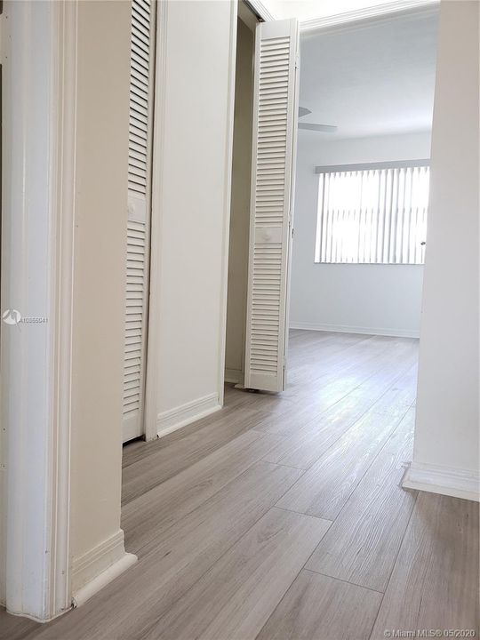 Recently Rented: $2,000 (3 beds, 2 baths, 1308 Square Feet)