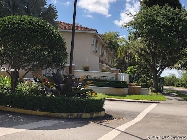 Recently Rented: $2,000 (3 beds, 2 baths, 1308 Square Feet)