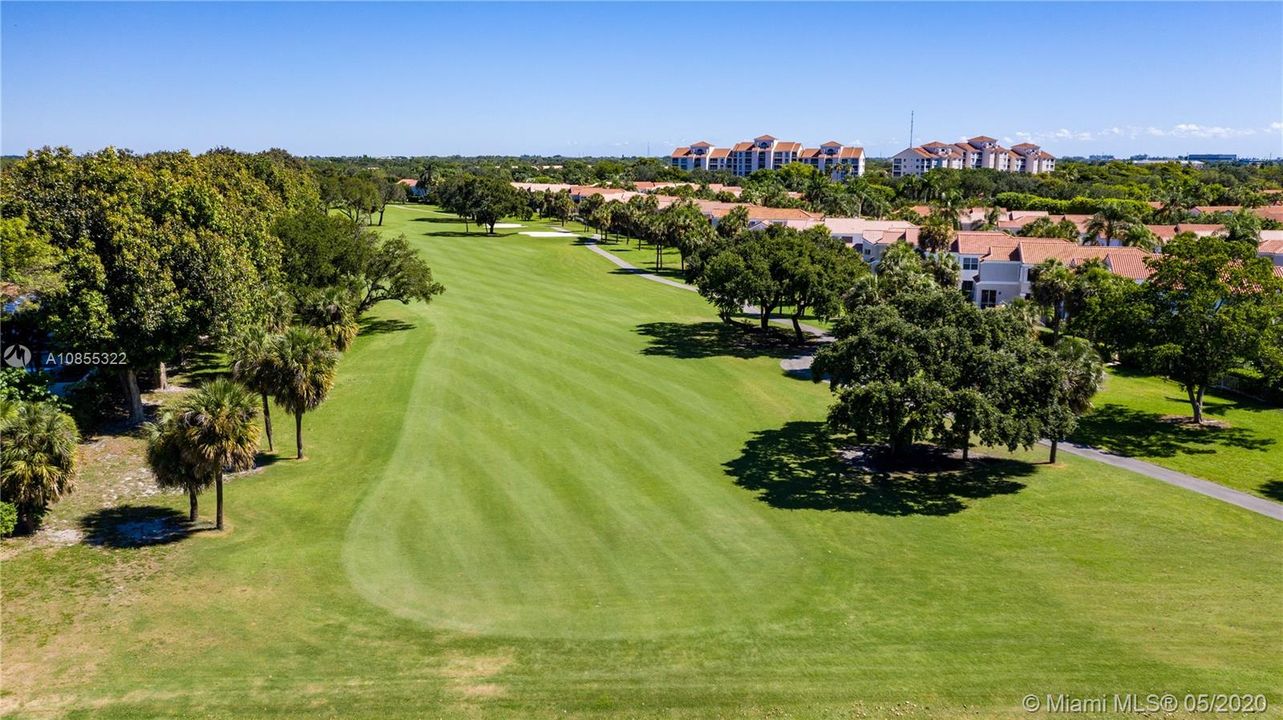 Vendido Recientemente: $355,000 (3 camas, 2 baños, 1470 Pies cuadrados)