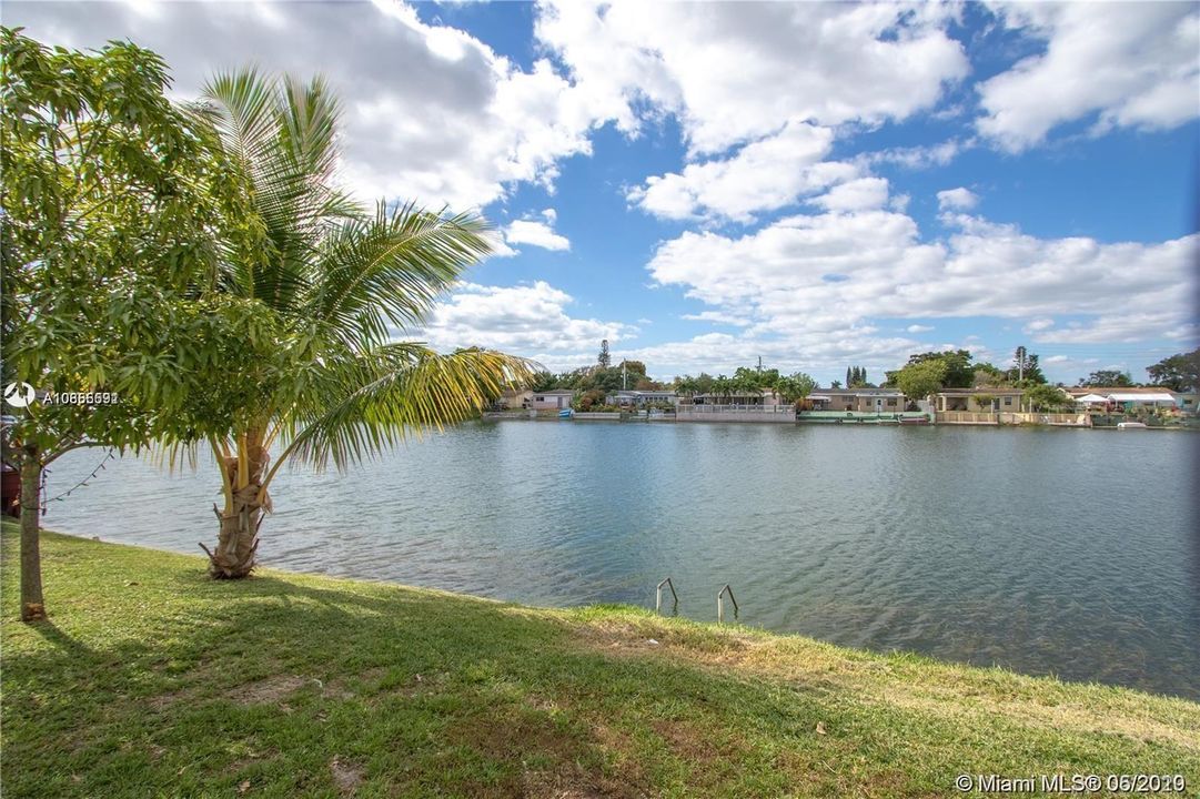 Recientemente alquilado: $1,500 (2 camas, 1 baños, 0 Pies cuadrados)