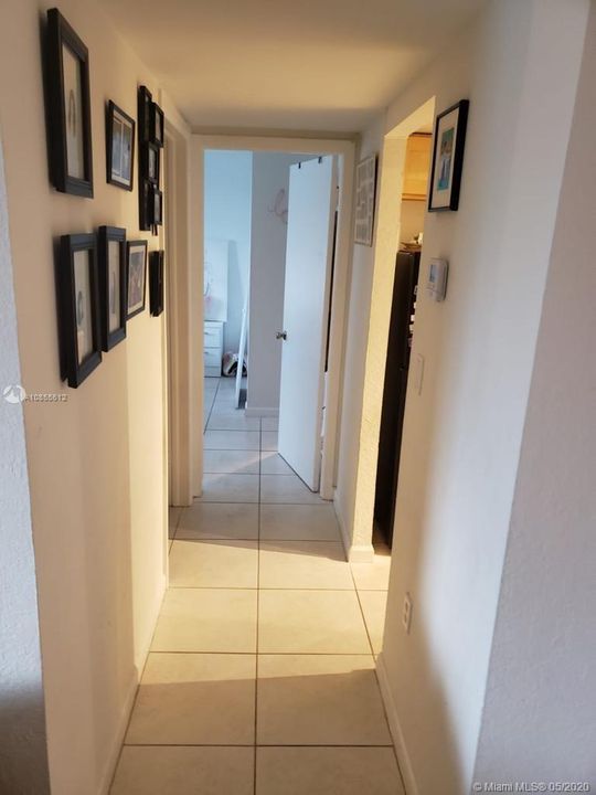 Recently Rented: $1,600 (2 beds, 1 baths, 888 Square Feet)