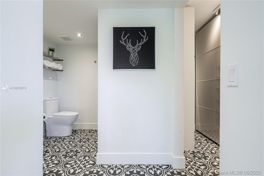 Vendido Recientemente: $219,000 (2 camas, 2 baños, 983 Pies cuadrados)