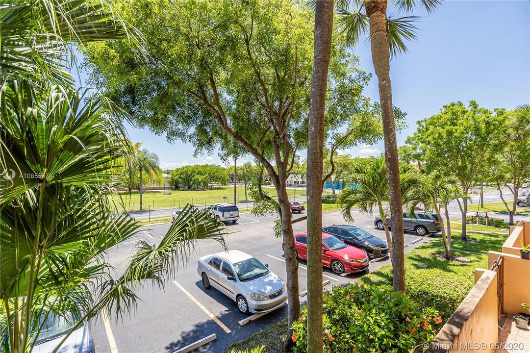 Vendido Recientemente: $219,000 (2 camas, 2 baños, 983 Pies cuadrados)