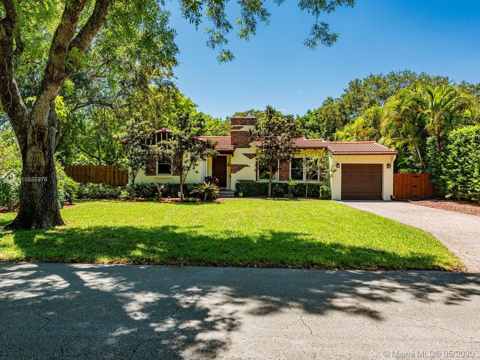 Beautiful tree-shaded corner lot