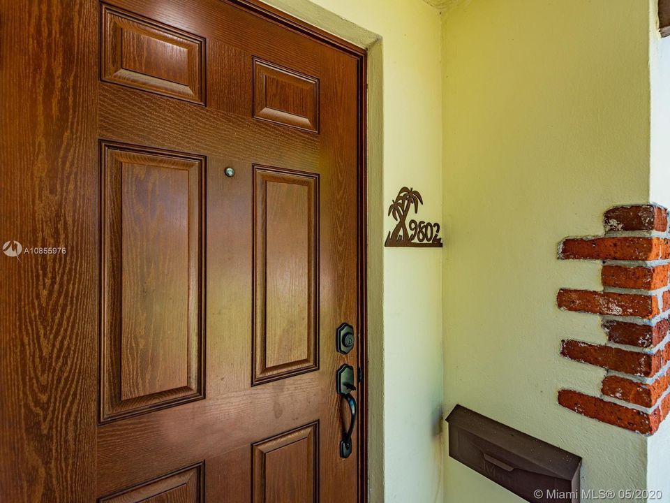 Vendido Recientemente: $499,000 (3 camas, 1 baños, 1236 Pies cuadrados)