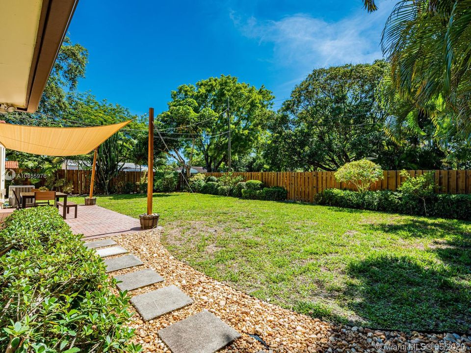 Vendido Recientemente: $499,000 (3 camas, 1 baños, 1236 Pies cuadrados)