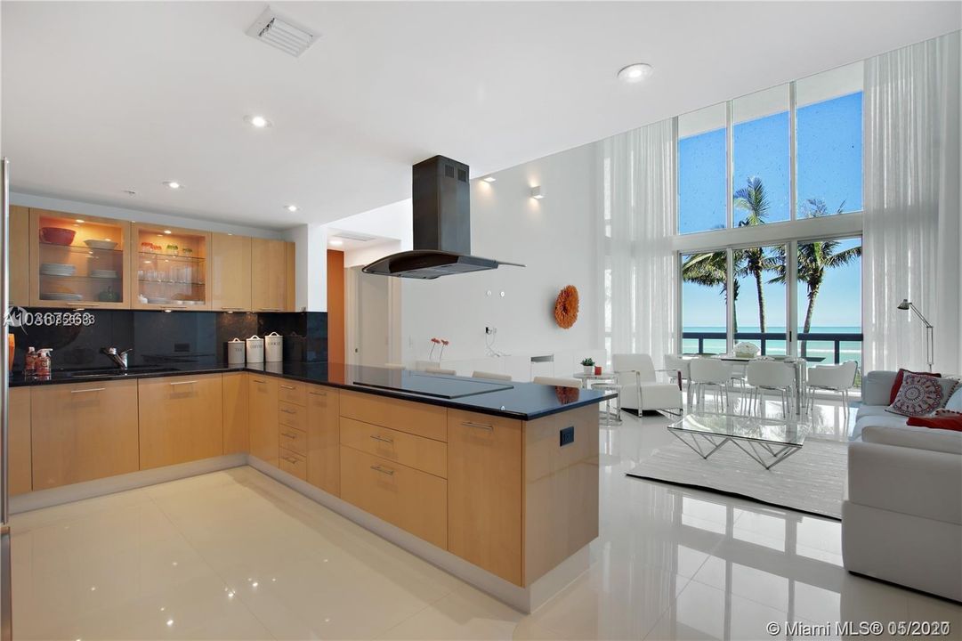 Recently Rented: $13,500 (2 beds, 2 baths, 2450 Square Feet)
