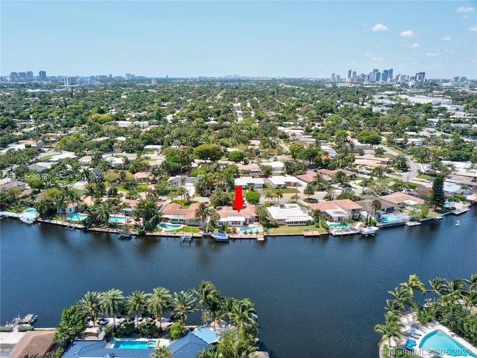 最近售出: $799,000 (3 贝兹, 2 浴室, 1785 平方英尺)