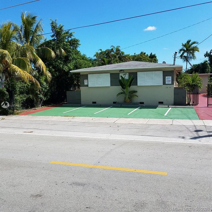 Недавно арендовано: $825 (0 спален, 1 ванн, 2452 Квадратных фут)