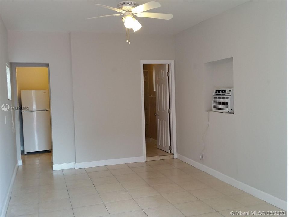 Недавно арендовано: $825 (0 спален, 1 ванн, 2452 Квадратных фут)