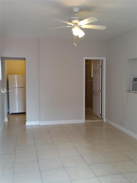 Недавно арендовано: $825 (0 спален, 1 ванн, 2452 Квадратных фут)