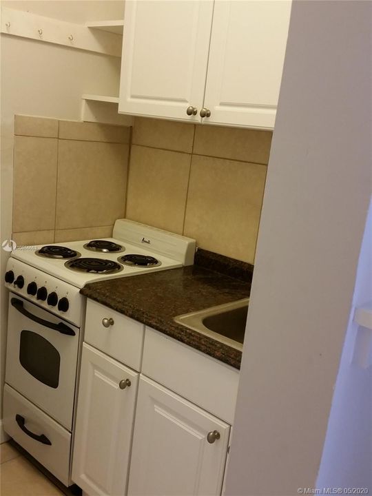 Недавно арендовано: $825 (0 спален, 1 ванн, 2452 Квадратных фут)