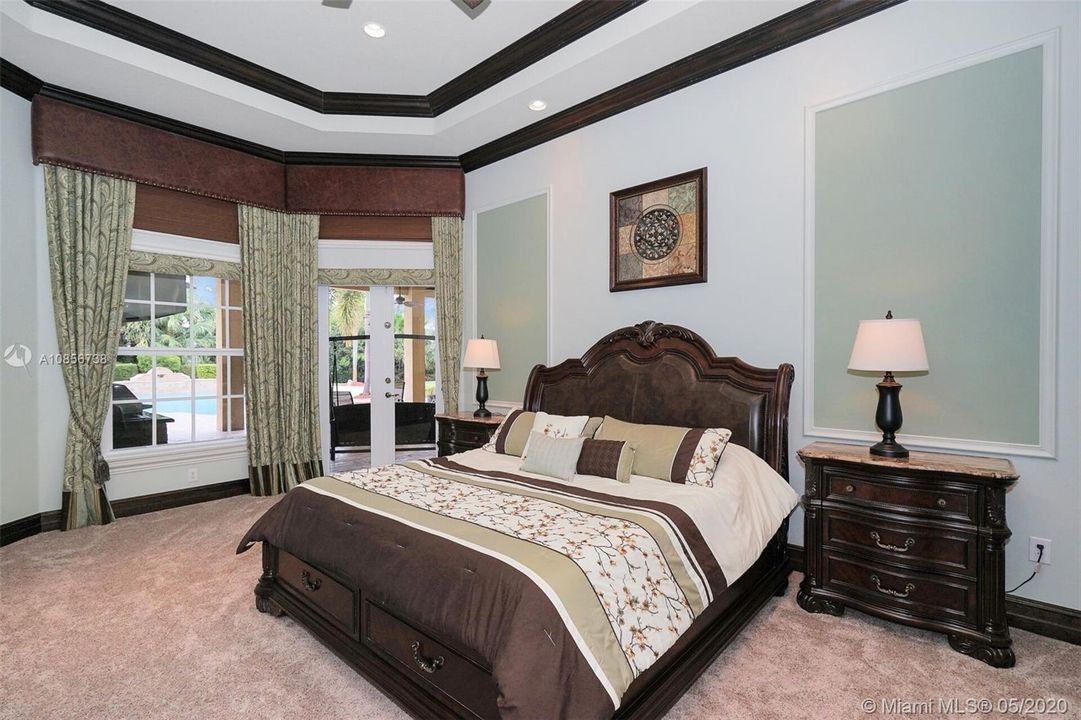 Recently Rented: $8,000 (5 beds, 4 baths, 4426 Square Feet)