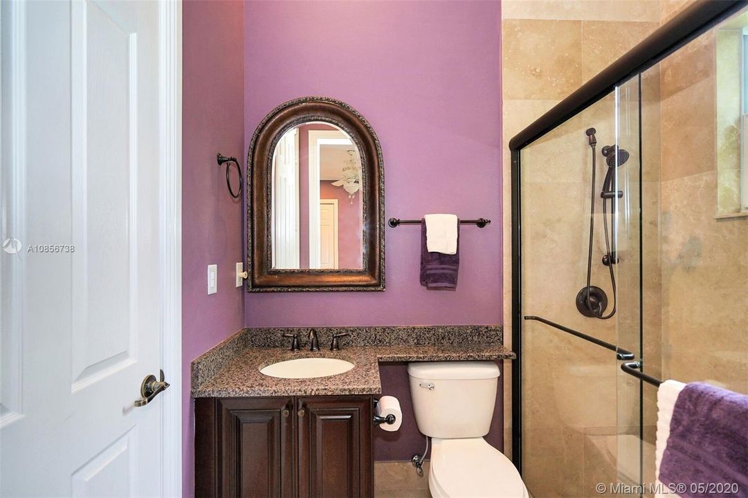 Recently Rented: $8,000 (5 beds, 4 baths, 4426 Square Feet)