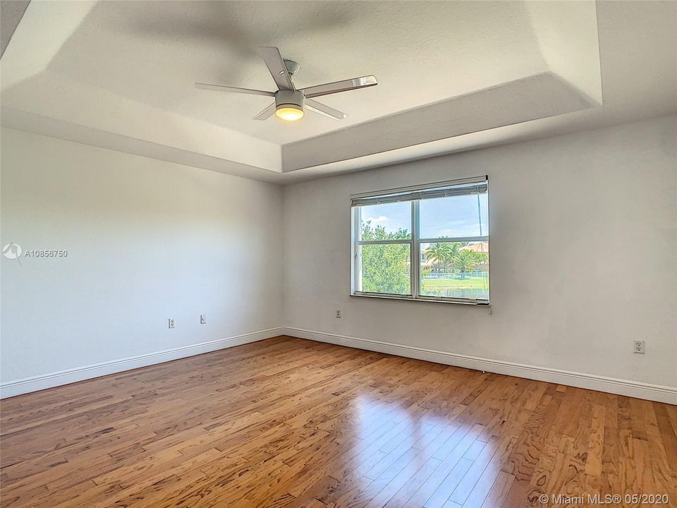 very spacious master bedroom