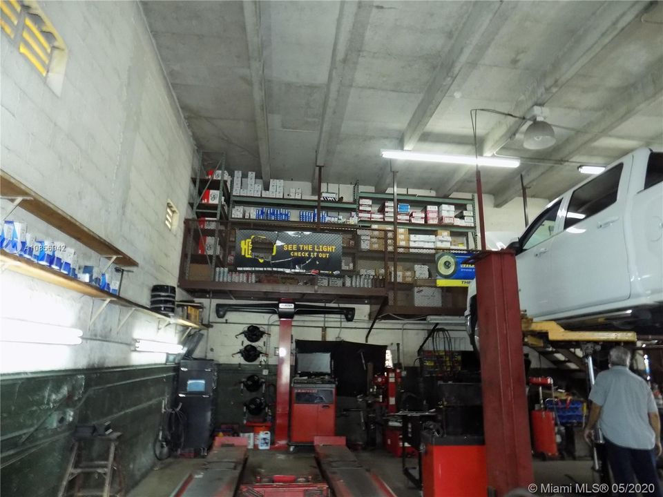 Vendido Recientemente: $2,750,000 (0 camas, 0 baños, 10122 Pies cuadrados)