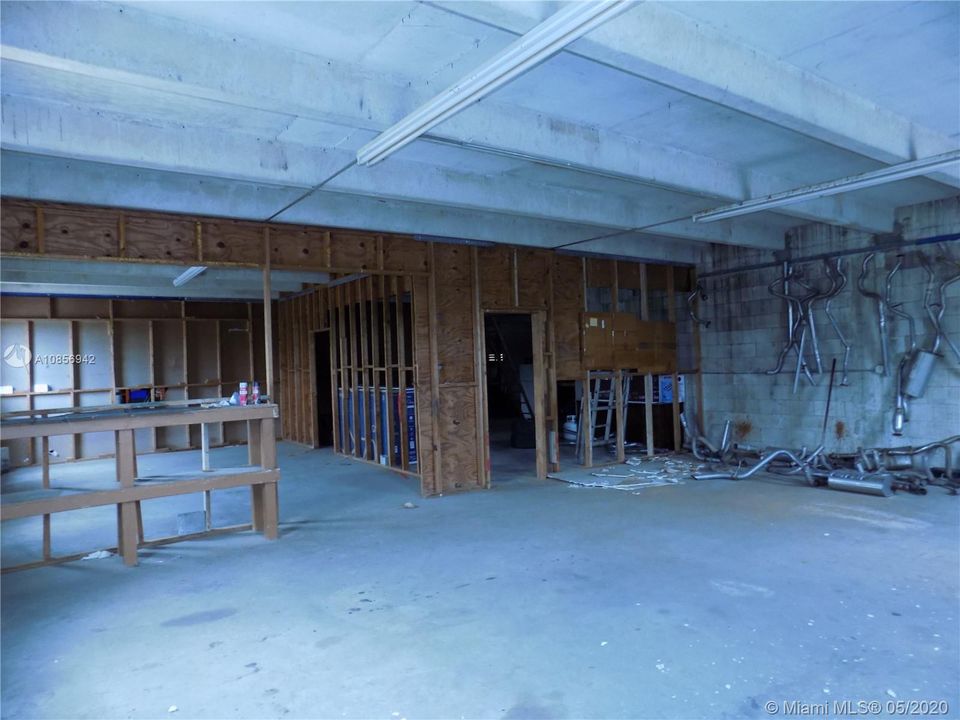 Vendido Recientemente: $2,750,000 (0 camas, 0 baños, 10122 Pies cuadrados)