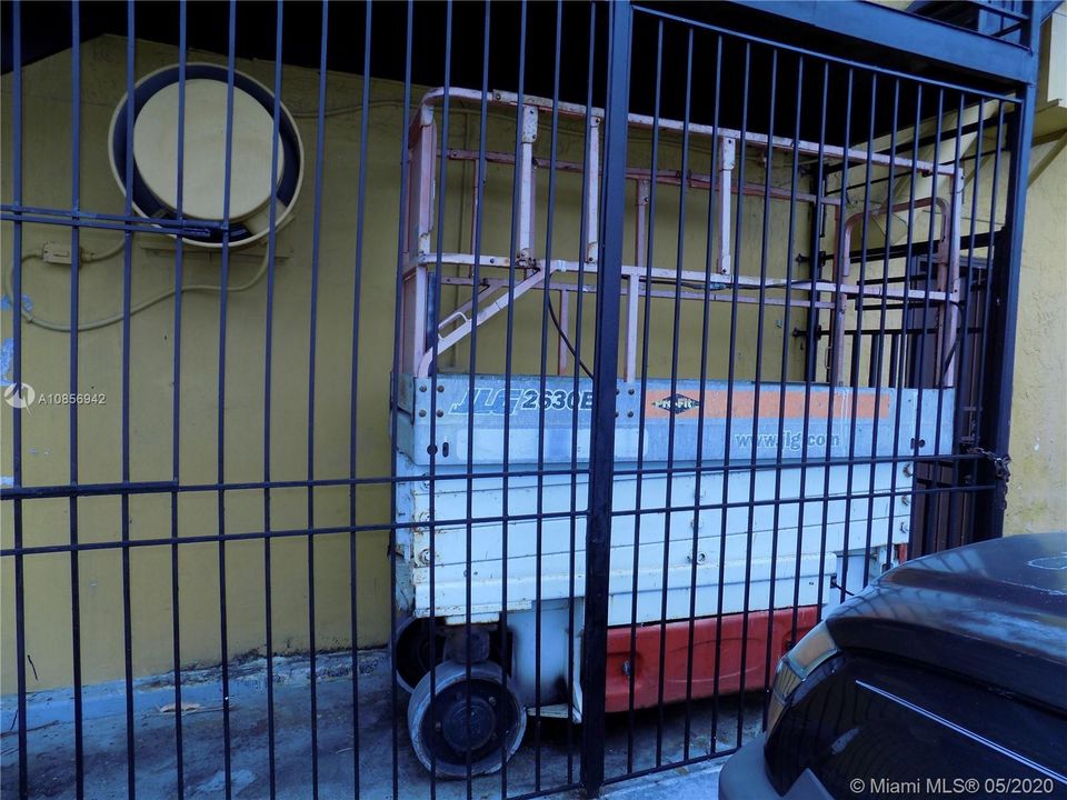 Vendido Recientemente: $2,750,000 (0 camas, 0 baños, 10122 Pies cuadrados)