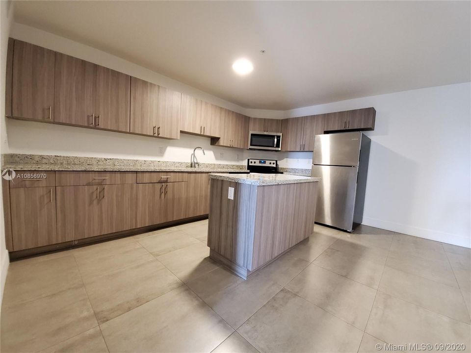 Vendido Recientemente: $4,300,000 (0 camas, 0 baños, 24476 Pies cuadrados)