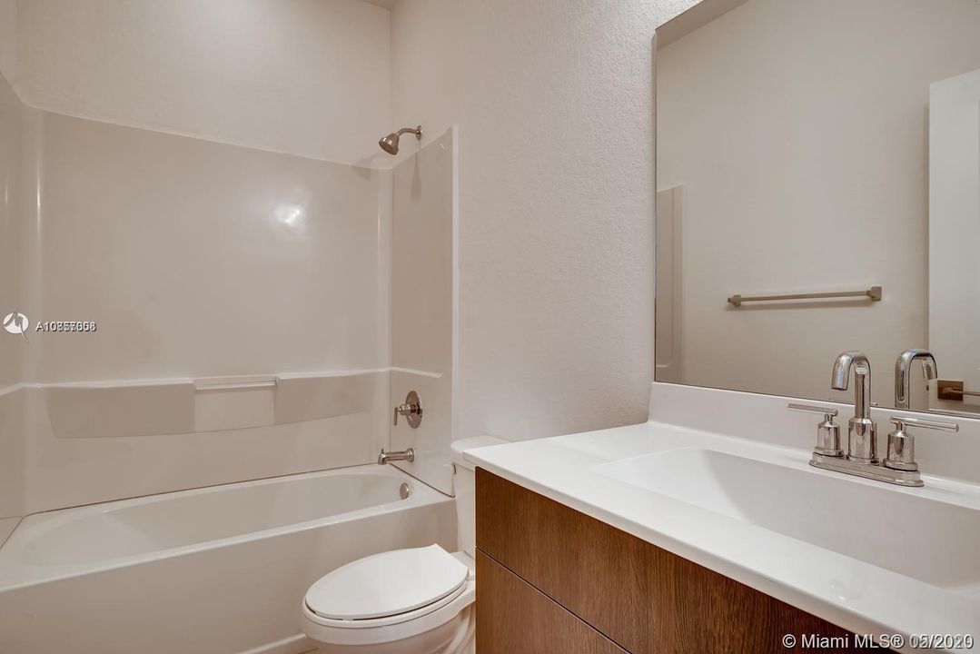 Недавно арендовано: $650 (0 спален, 1 ванн, 850 Квадратных фут)