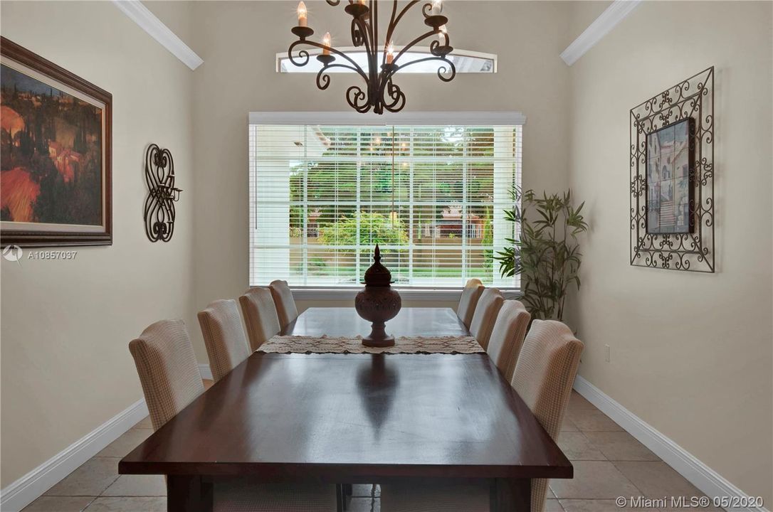 Formal Dining