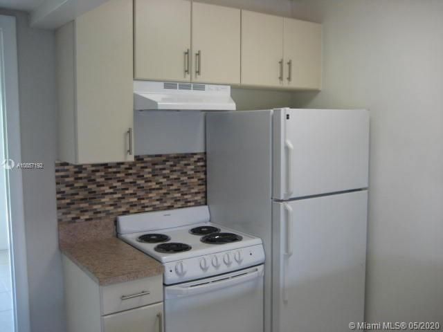 Recently Rented: $1,250 (1 beds, 1 baths, 490 Square Feet)