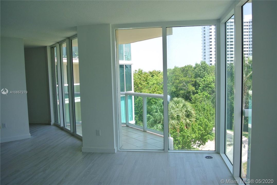 Recientemente alquilado: $2,600 (2 camas, 2 baños, 1610 Pies cuadrados)