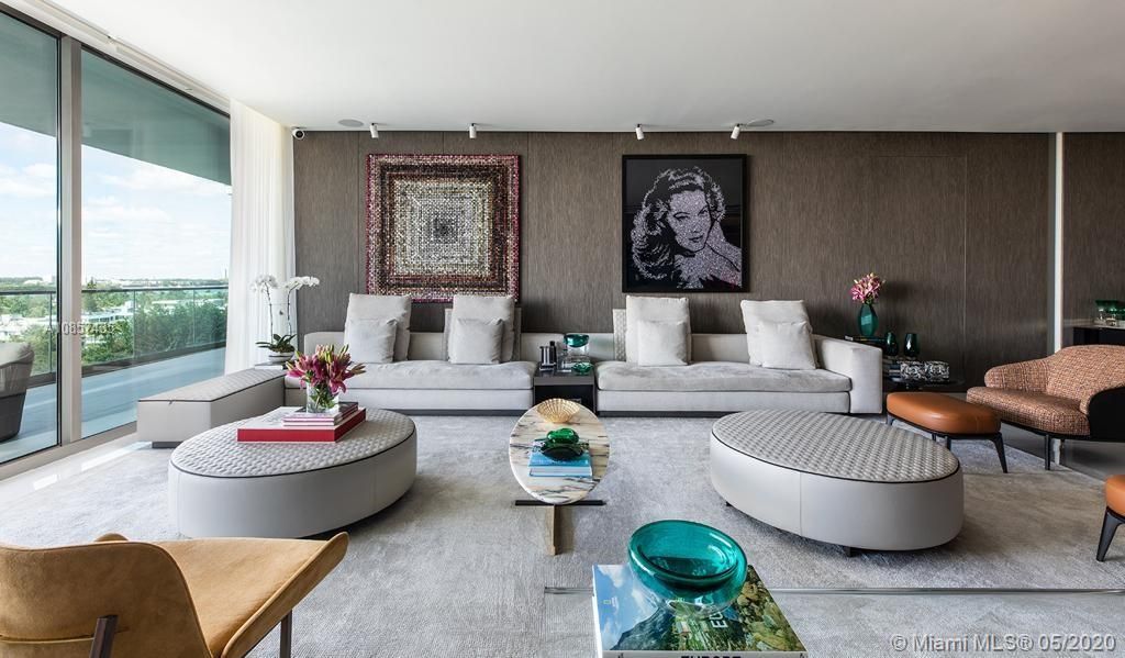 Recientemente alquilado: $22,000 (3 camas, 3 baños, 2233 Pies cuadrados)