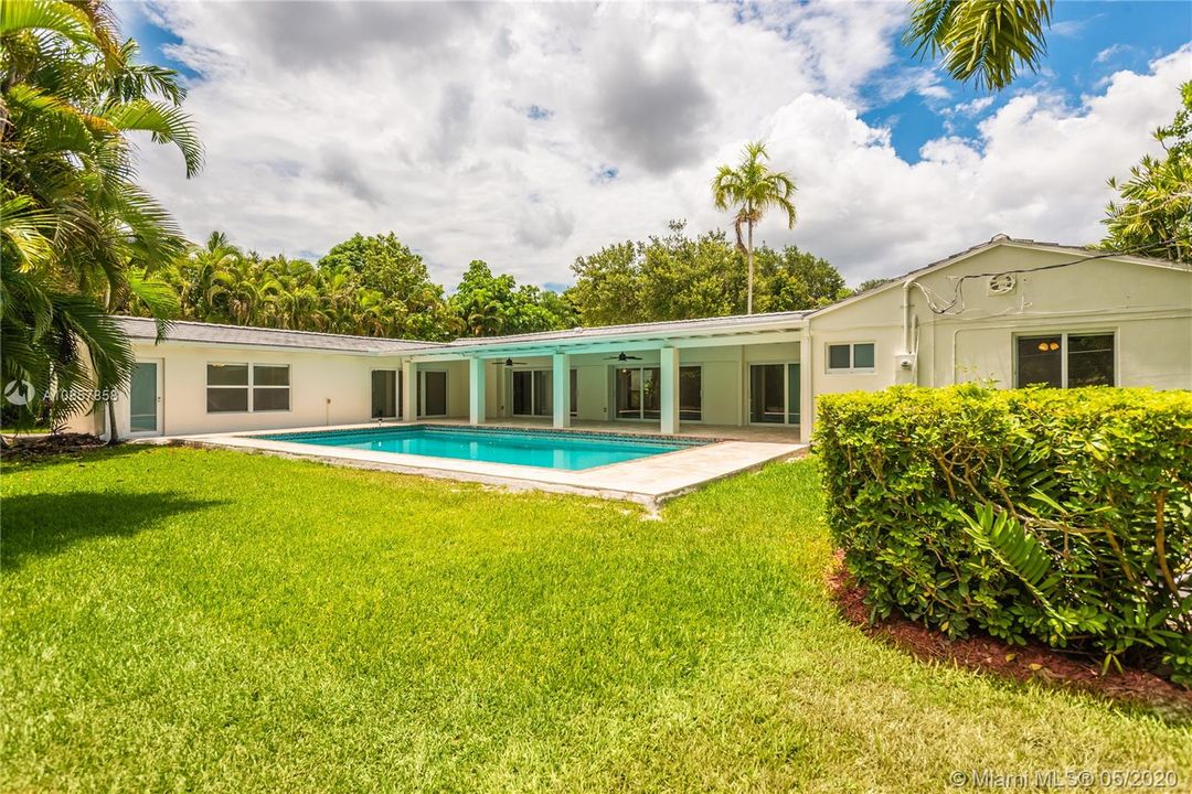 Recently Rented: $5,500 (3 beds, 4 baths, 3477 Square Feet)