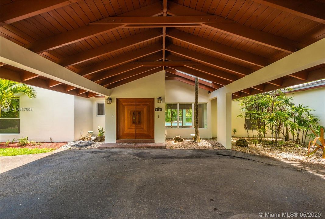 Recently Rented: $5,500 (3 beds, 4 baths, 3477 Square Feet)