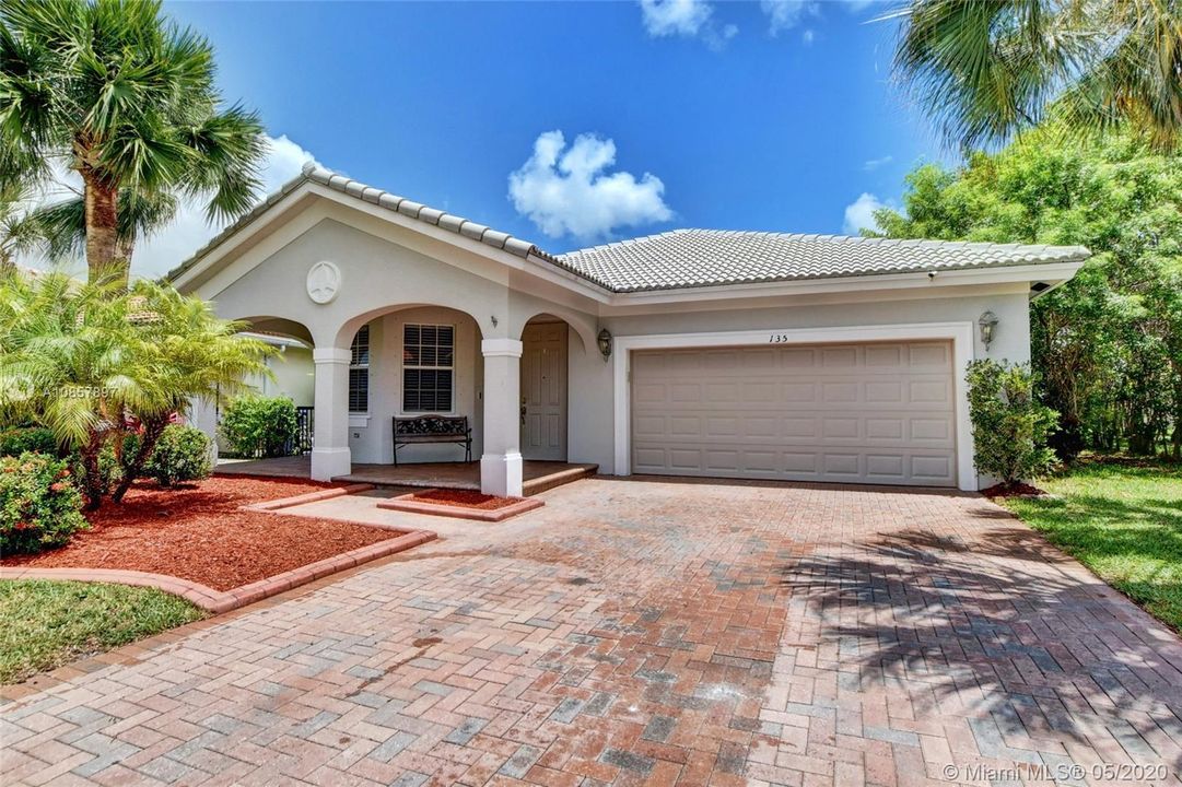 Recently Sold: $399,900 (4 beds, 2 baths, 2275 Square Feet)