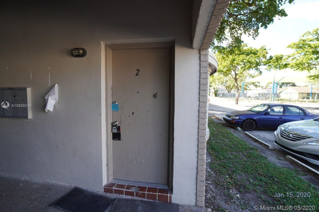 Recently Sold: $118,000 (3 beds, 2 baths, 1350 Square Feet)