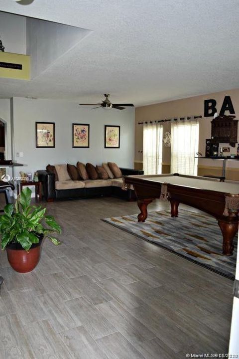 Recently Rented: $2,100 (4 beds, 3 baths, 2742 Square Feet)
