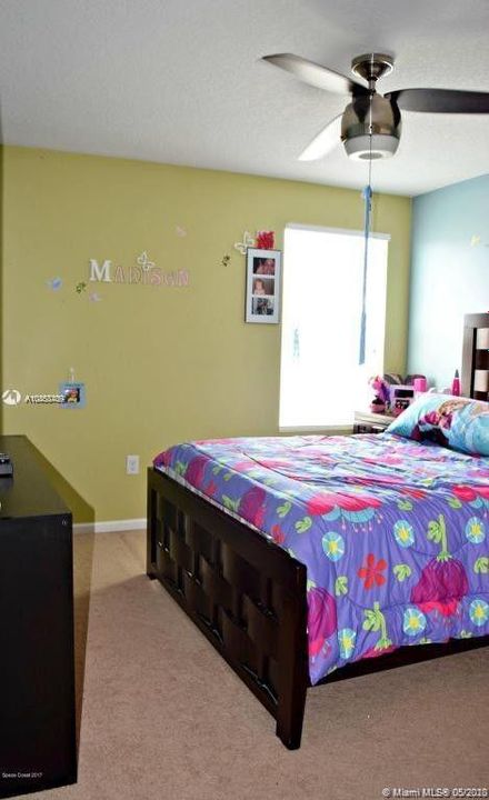 Recently Rented: $2,100 (4 beds, 3 baths, 2742 Square Feet)