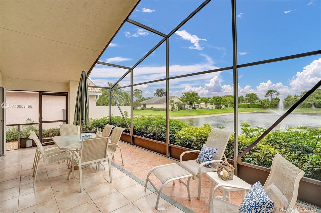 Recently Sold: $339,900 (3 beds, 2 baths, 2092 Square Feet)