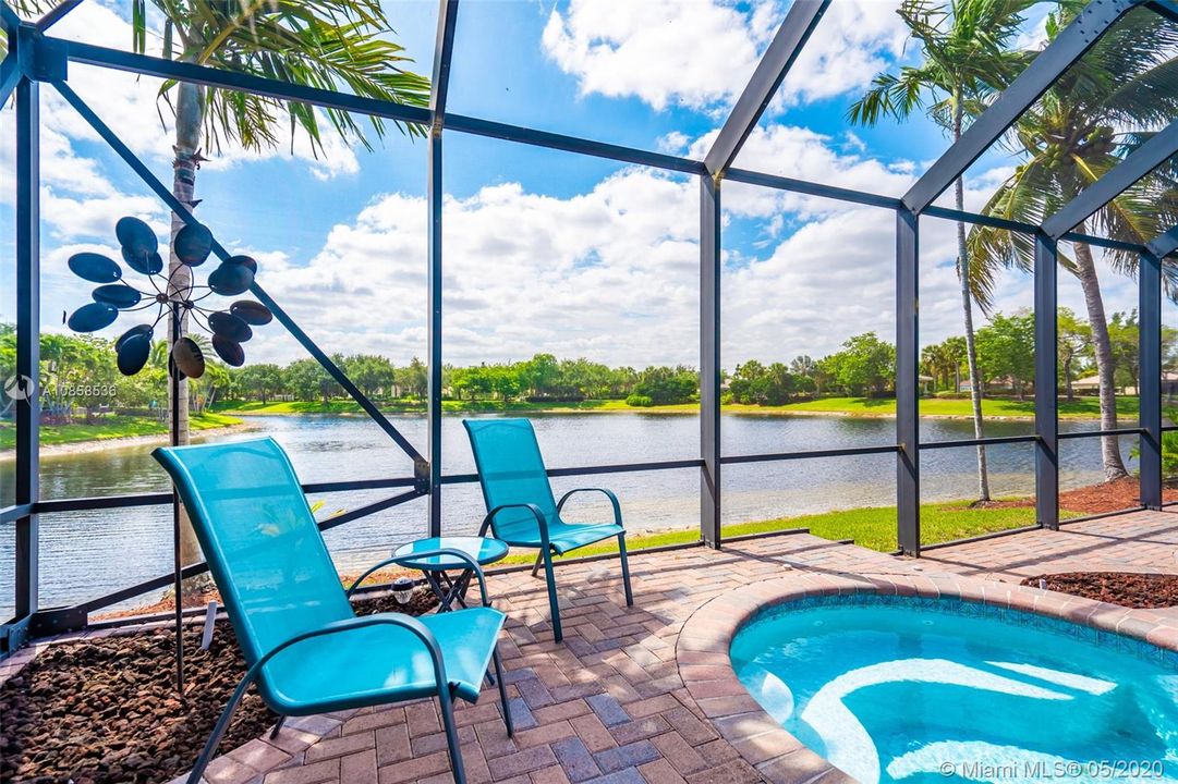 Recently Sold: $699,000 (5 beds, 4 baths, 3628 Square Feet)