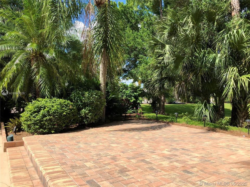 Recently Sold: $169,000 (0.11 acres)