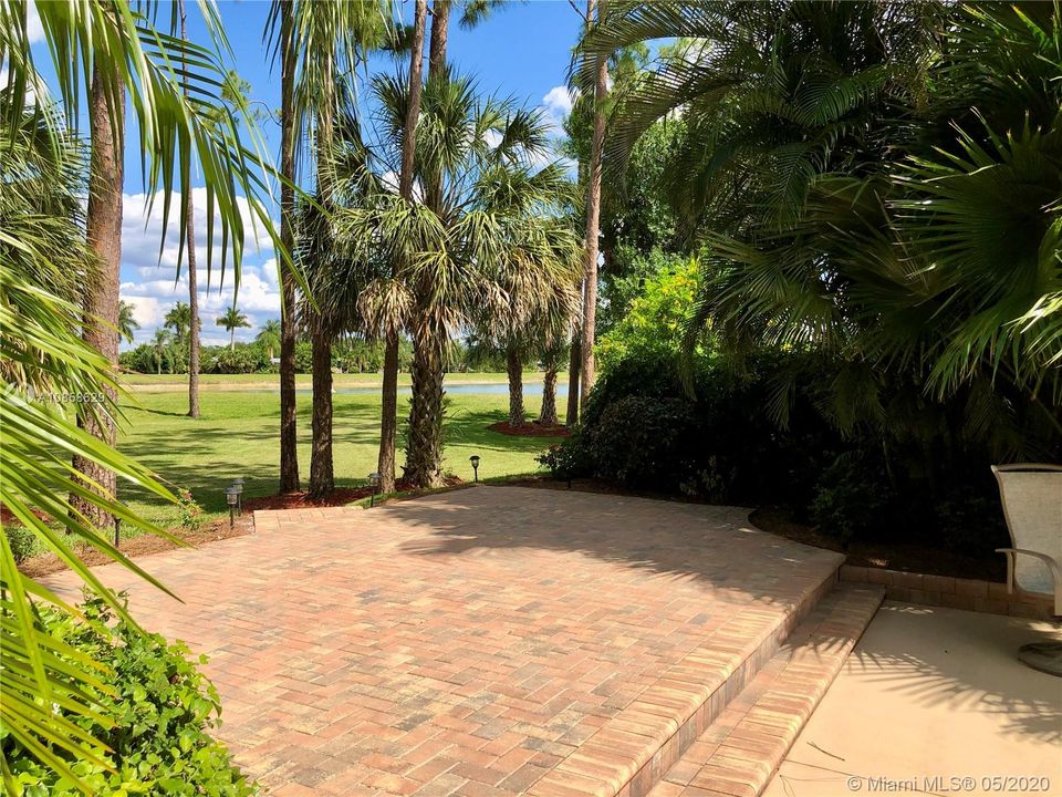Recently Sold: $169,000 (0.11 acres)