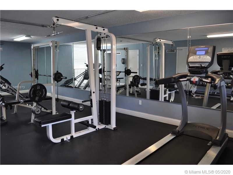 Recently Rented: $1,270 (1 beds, 1 baths, 620 Square Feet)