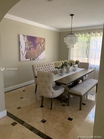 Recently Rented: $5,200 (6 beds, 4 baths, 4094 Square Feet)