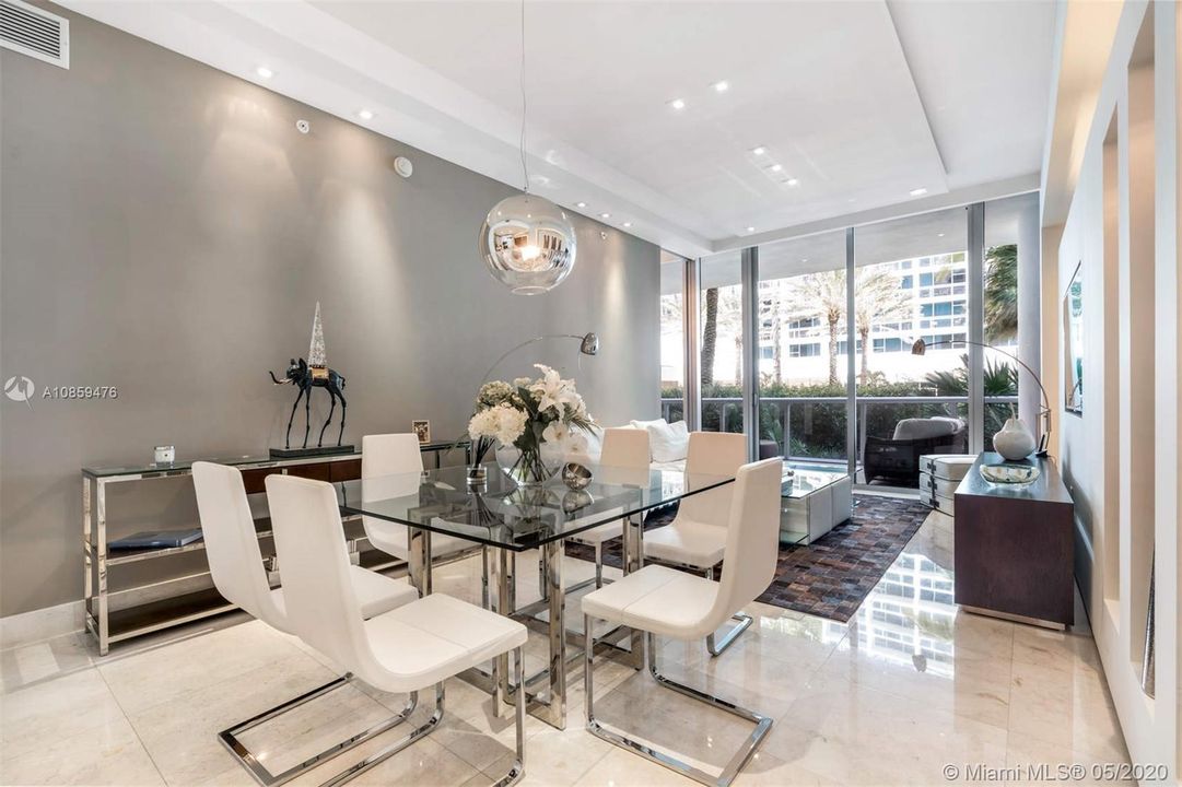 Recently Rented: $5,000 (2 beds, 2 baths, 1288 Square Feet)