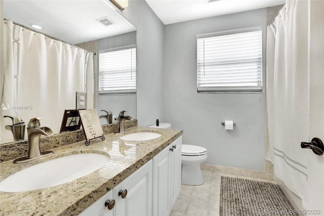 Recently Rented: $4,200 (4 beds, 3 baths, 3345 Square Feet)