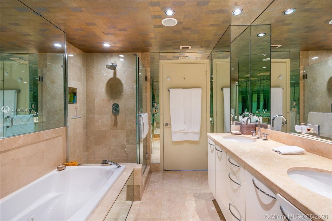 最近租的: $7,500 (2 贝兹, 2 浴室, 1530 平方英尺)