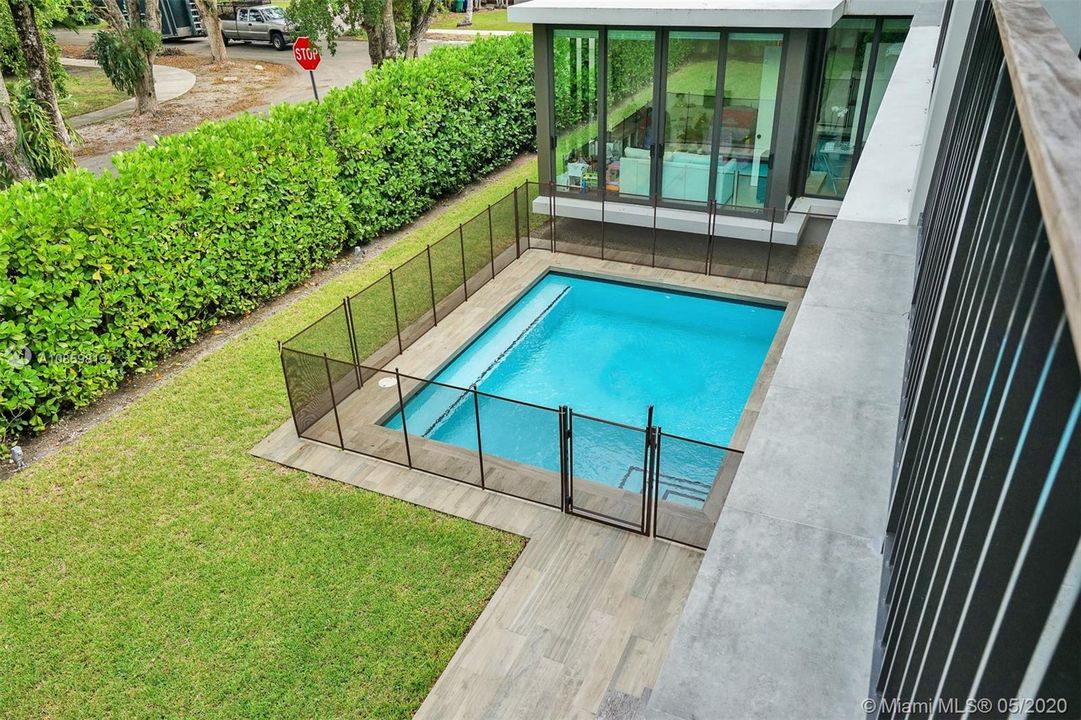 Master Bedroom Balcony View