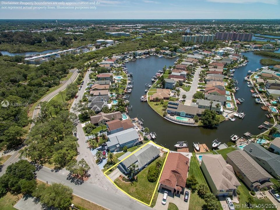 Recently Sold: $435,000 (3 beds, 2 baths, 2484 Square Feet)