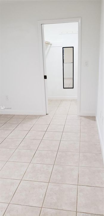 Recientemente alquilado: $1,600 (2 camas, 1 baños, 850 Pies cuadrados)