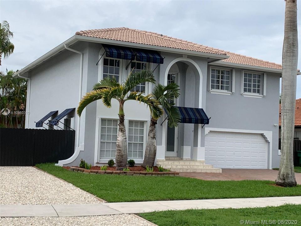Recientemente alquilado: $3,600 (4 camas, 3 baños, 2304 Pies cuadrados)