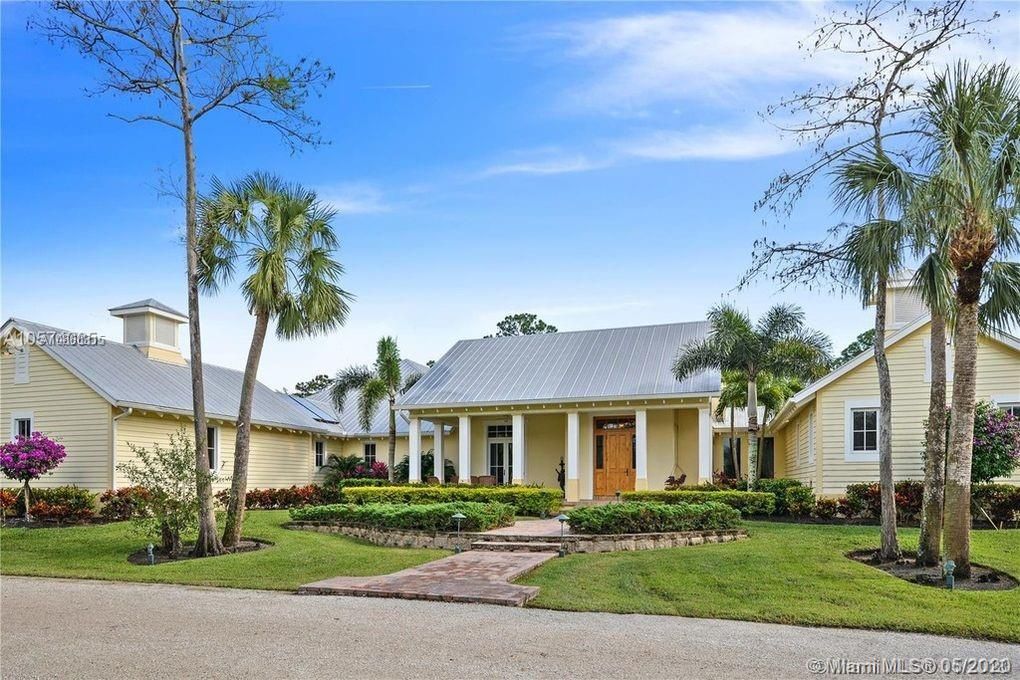 Recently Sold: $2,950,000 (5 beds, 5 baths, 7434 Square Feet)