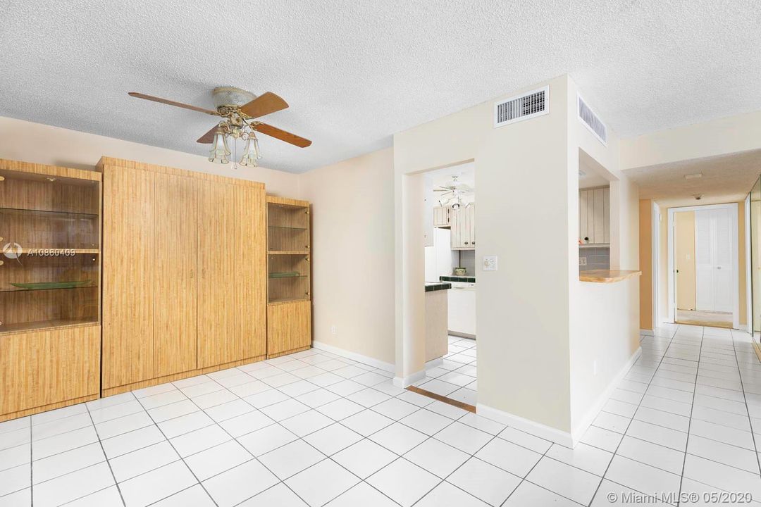 Dining room or flex space to create den or office.